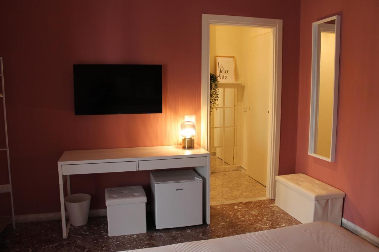 Casa Hari Bed and Breakfast Salerno Buitenkant foto