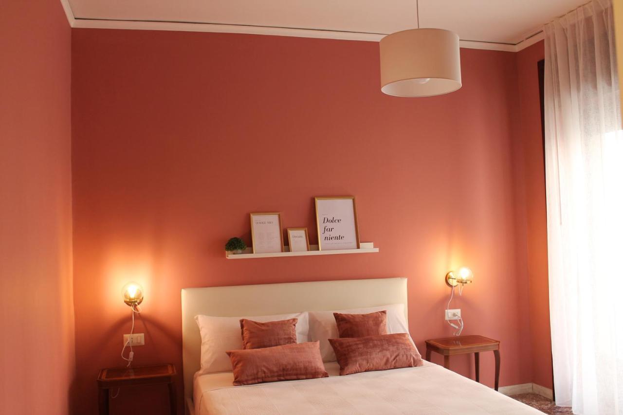 Casa Hari Bed and Breakfast Salerno Buitenkant foto