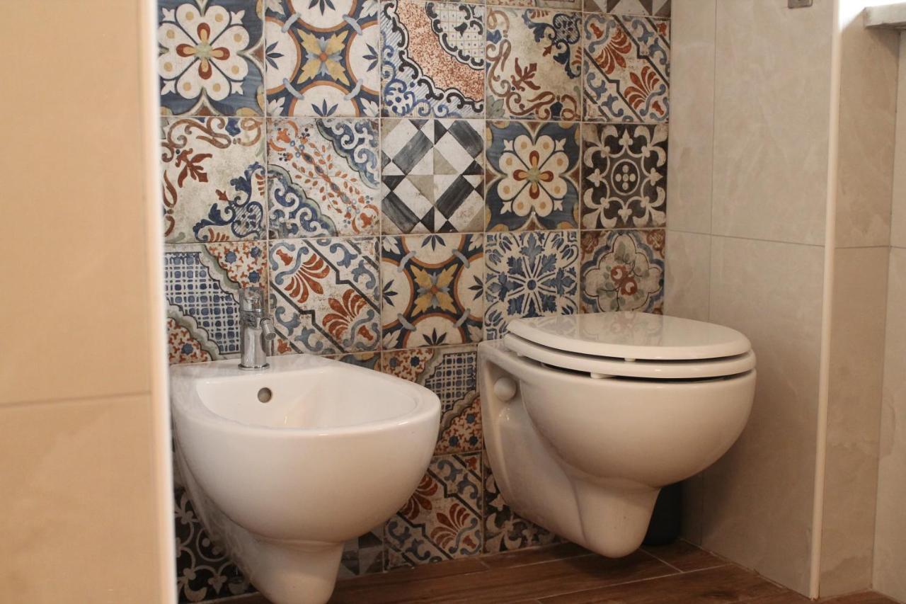 Casa Hari Bed and Breakfast Salerno Buitenkant foto